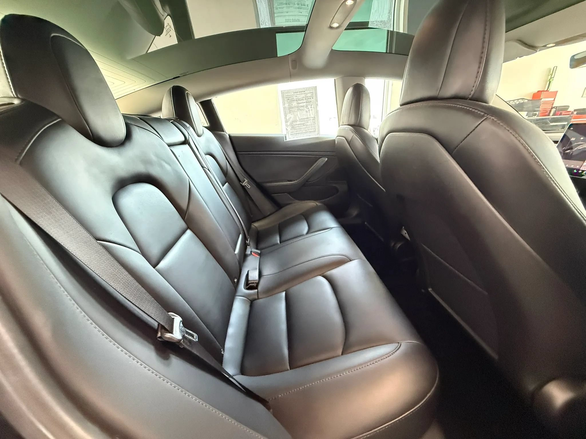 Used 2018 Tesla Model 3 Performance AWD/4WD image 17