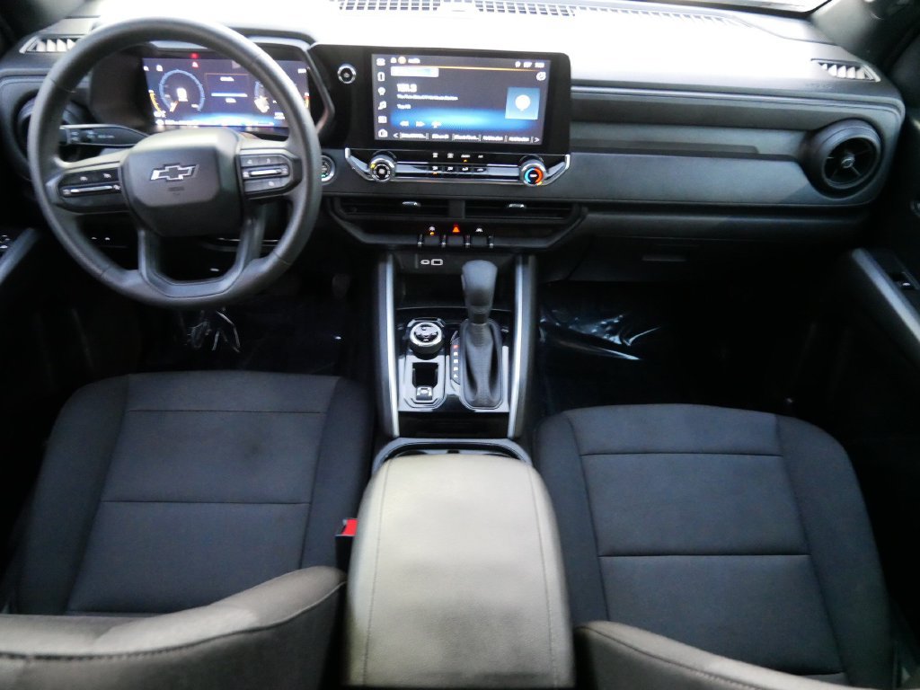 Used 2024 Chevrolet Colorado Trail Boss w/ Technology Package AWD/4WD image 12