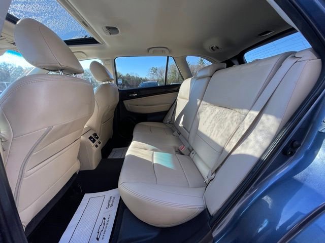 Used 2015 Subaru Outback 2.5i Limited image 17