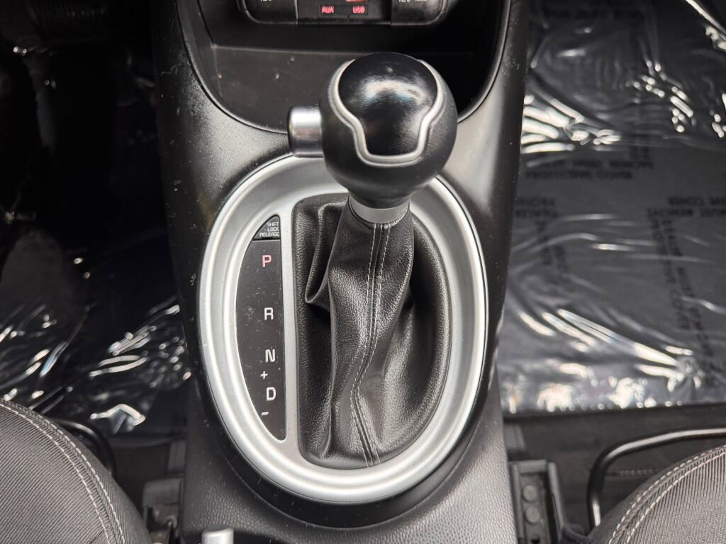 Used 2018 Kia Soul + image 27