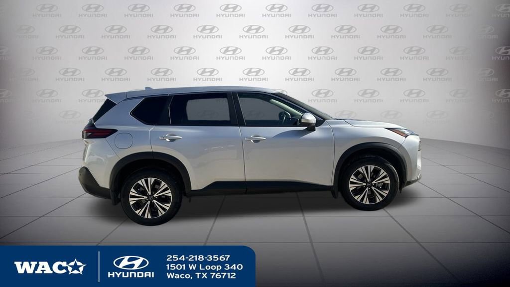 Used 2023 Nissan Rogue SV image 8