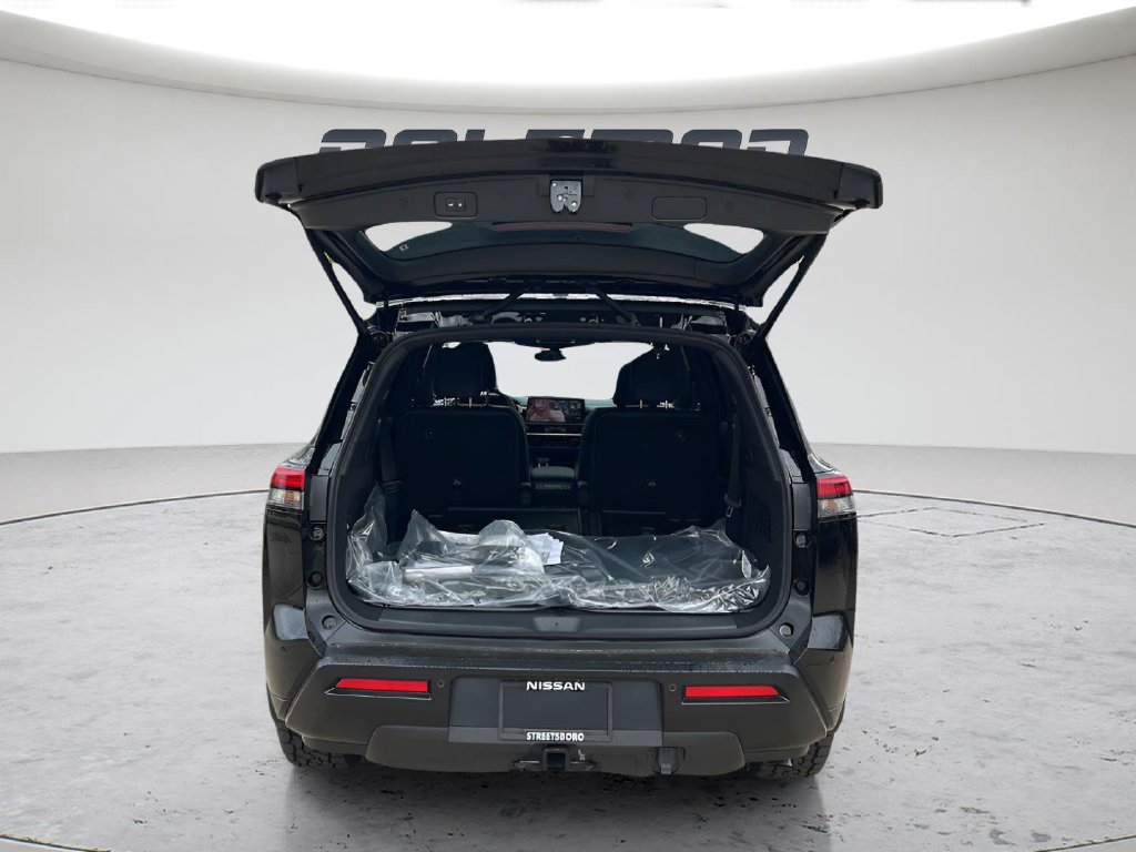 New 2026 Nissan Pathfinder Rock Creek AWD/4WD image 24