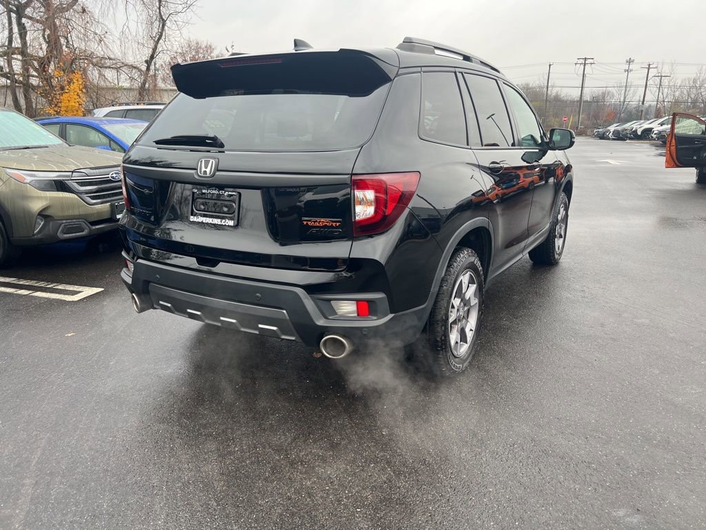 Used 2023 Honda Passport TrailSport image 5