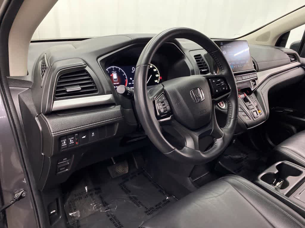 Used 2025 Honda Odyssey EX-L image 2