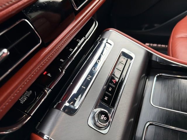 Certified 2025 Lincoln Aviator Reserve w/ Jet Appearance Package image 27
