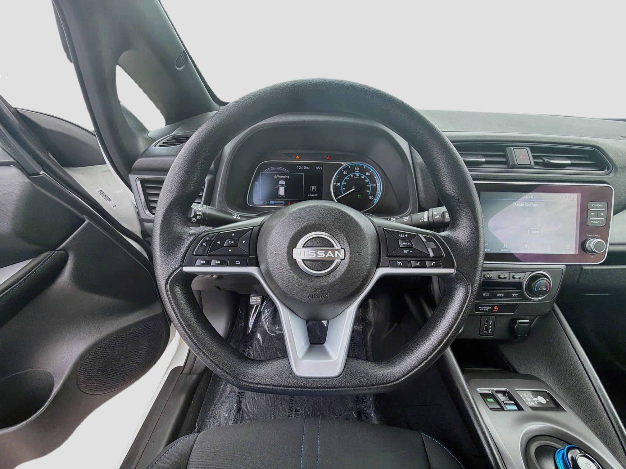 Used 2025 Nissan Leaf S FWD image 18