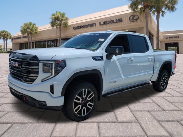 Used 2025 GMC Sierra 1500 AT4 w/ AT4 Premium Package AWD/4WD image 8