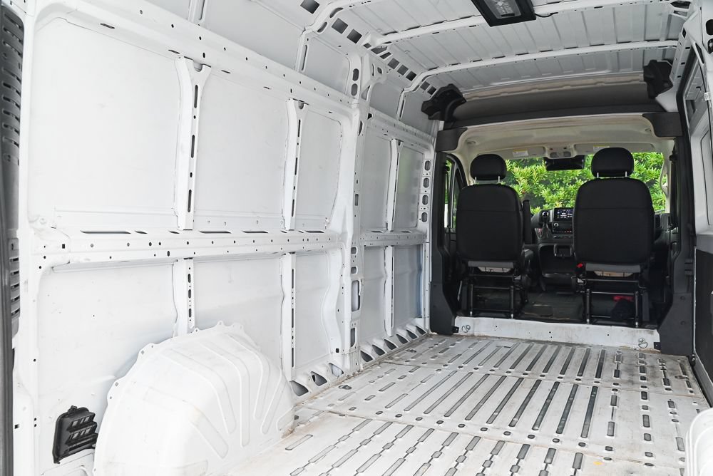 Used 2024 RAM ProMaster 2500 w/ Convenience Group FWD image 13