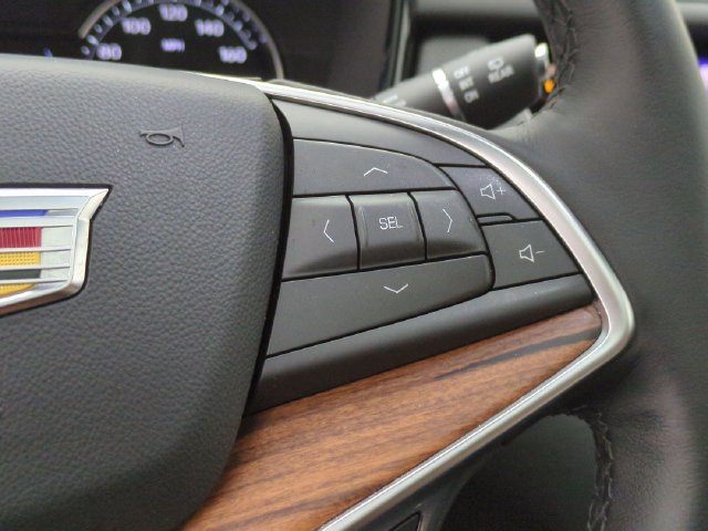 Used 2024 Cadillac XT5 Premium Luxury AWD/4WD image 12