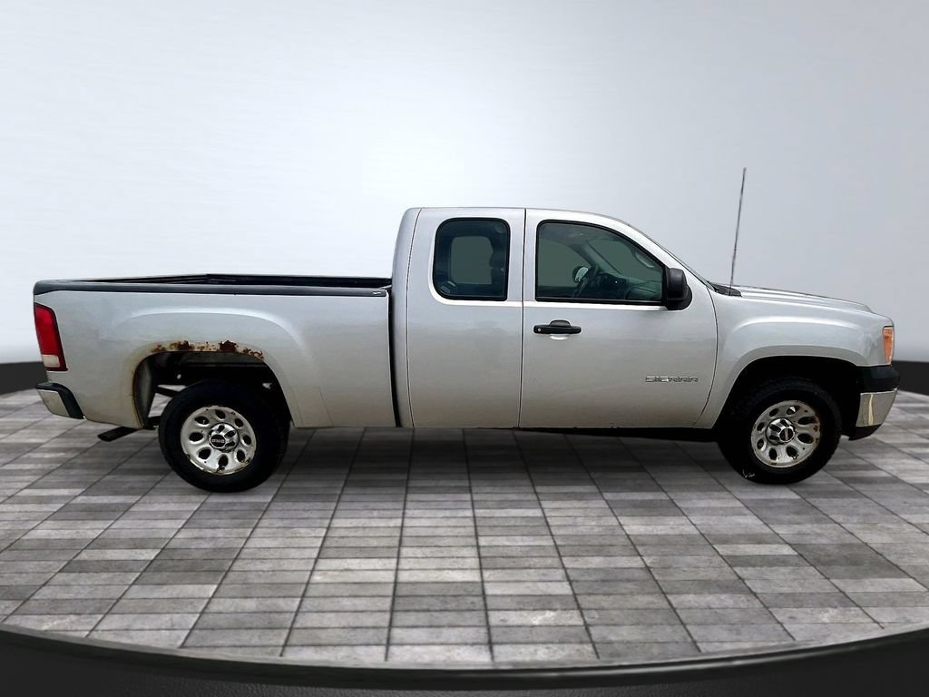 Used 2011 GMC Sierra 1500 W/T RWD image 8