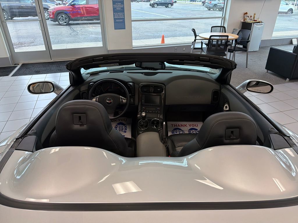 Used 2010 Chevrolet Corvette Grand Sport w/ Preferred Equipment Group RWD image 13