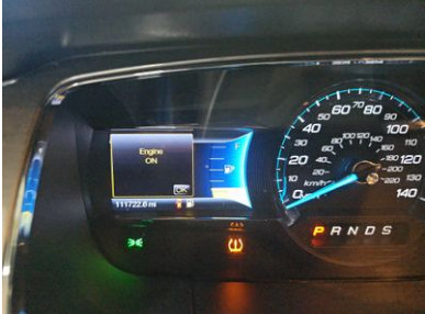 Used 2013 Ford Taurus SEL FWD image 8