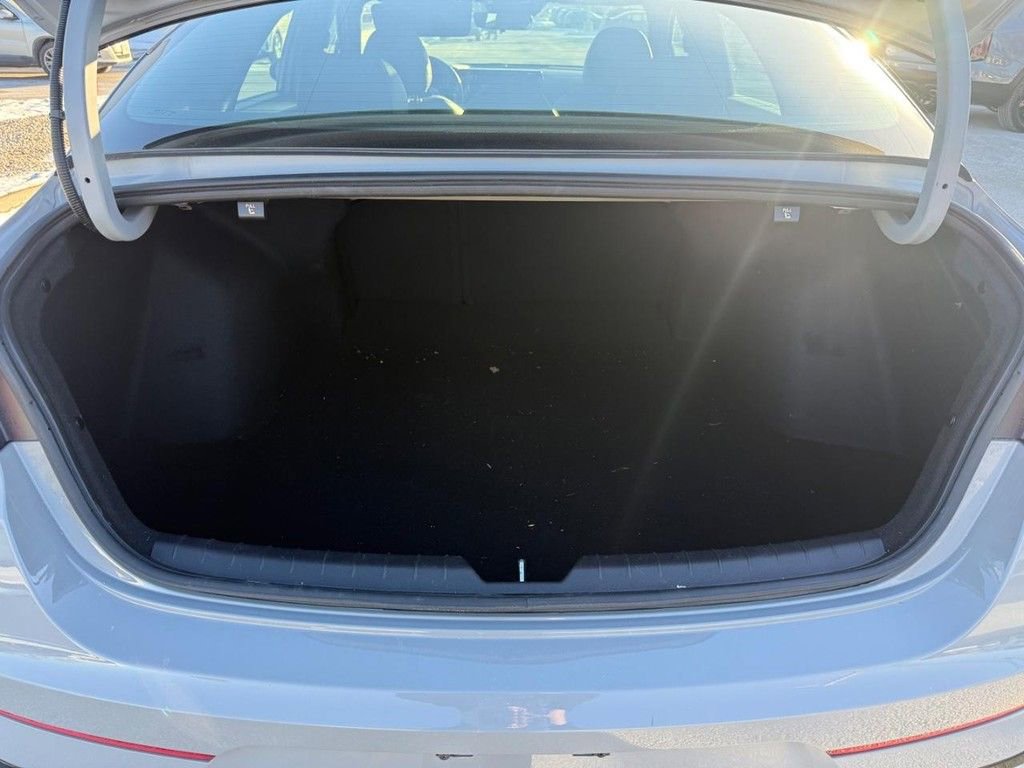 Used 2023 Kia K5 GT-Line image 6