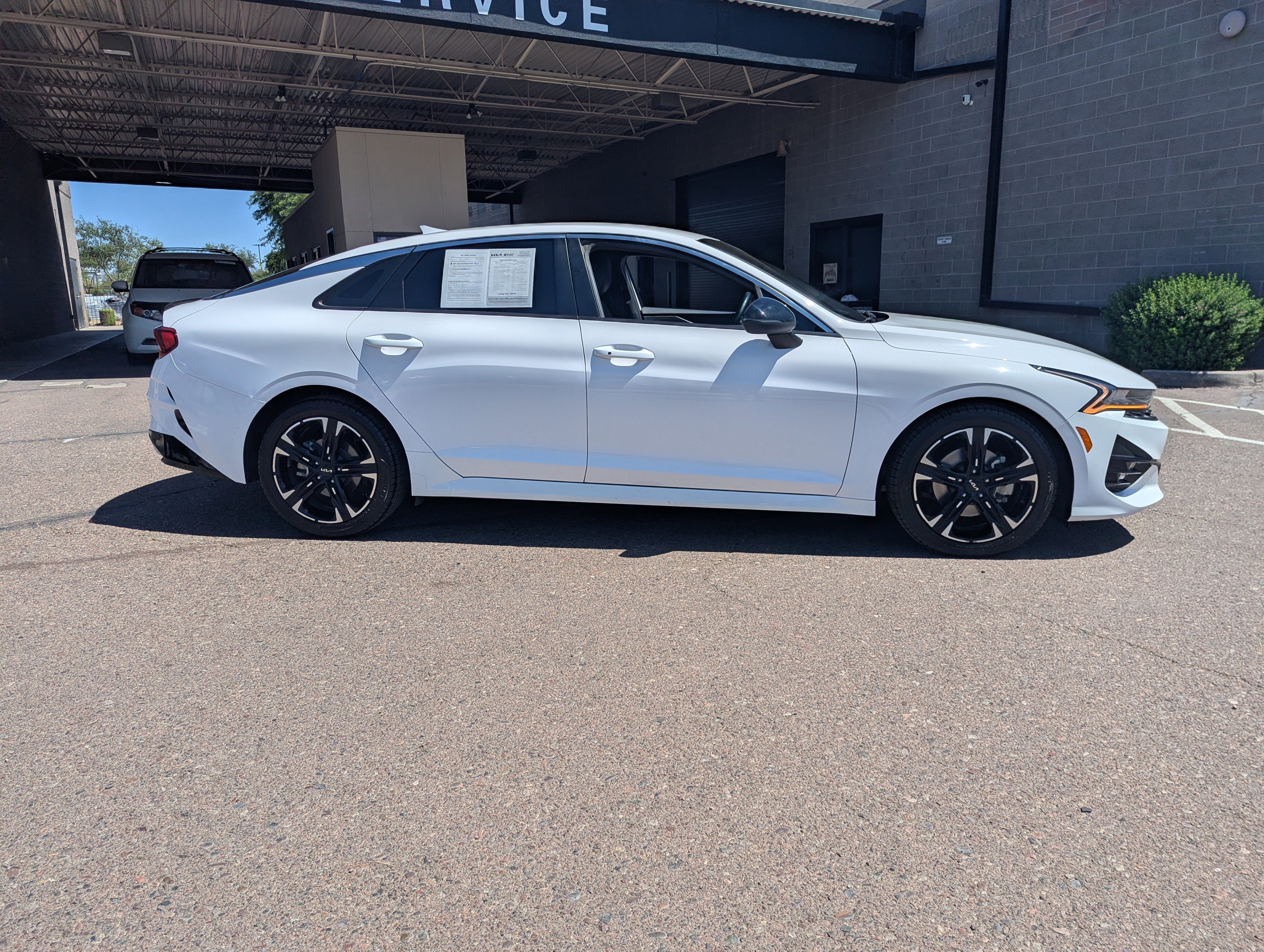 Used 2022 Kia K5 GT-Line image 2