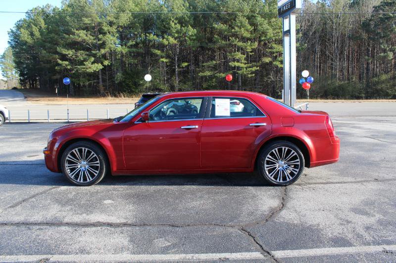 Used 2010 Chrysler 300 S image 9