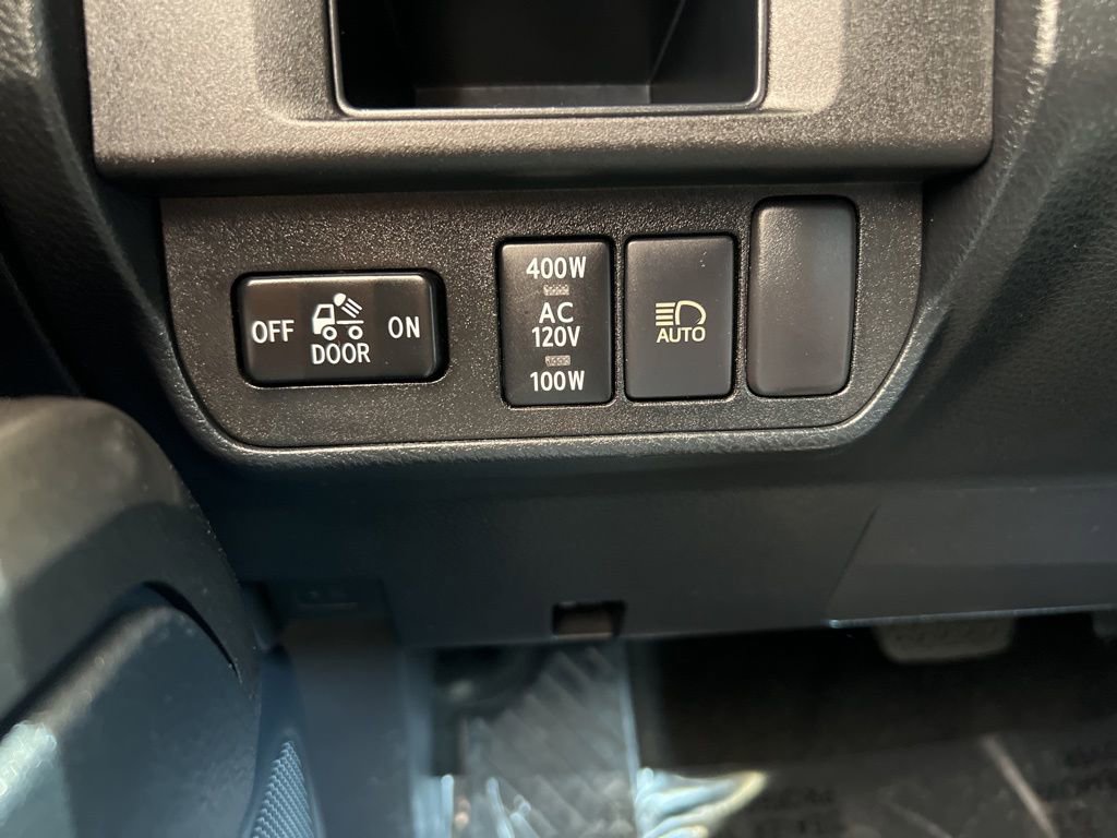 Used 2019 Toyota Tacoma TRD Sport w/ TRD Premium Sport Package image 34