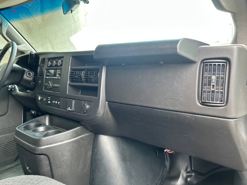 Used 2024 Chevrolet Express 2500 w/ Driver Convenience Package RWD image 16