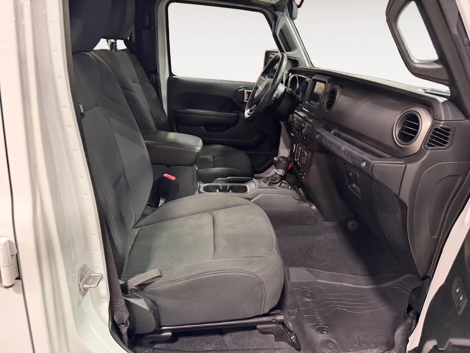 Used 2021 Jeep Wrangler Unlimited Sport AWD/4WD image 16