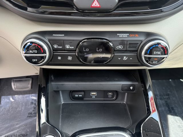 Certified 2025 Kia Soul EX FWD image 25