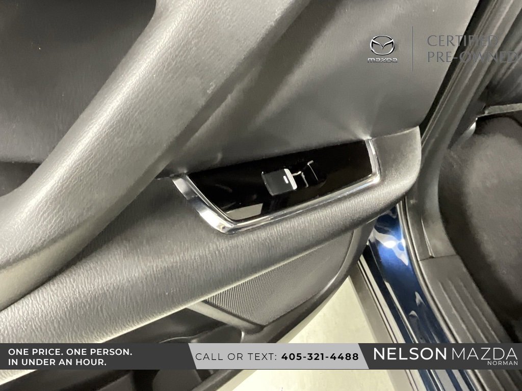 Used 2022 MAZDA CX-9 Touring image 18