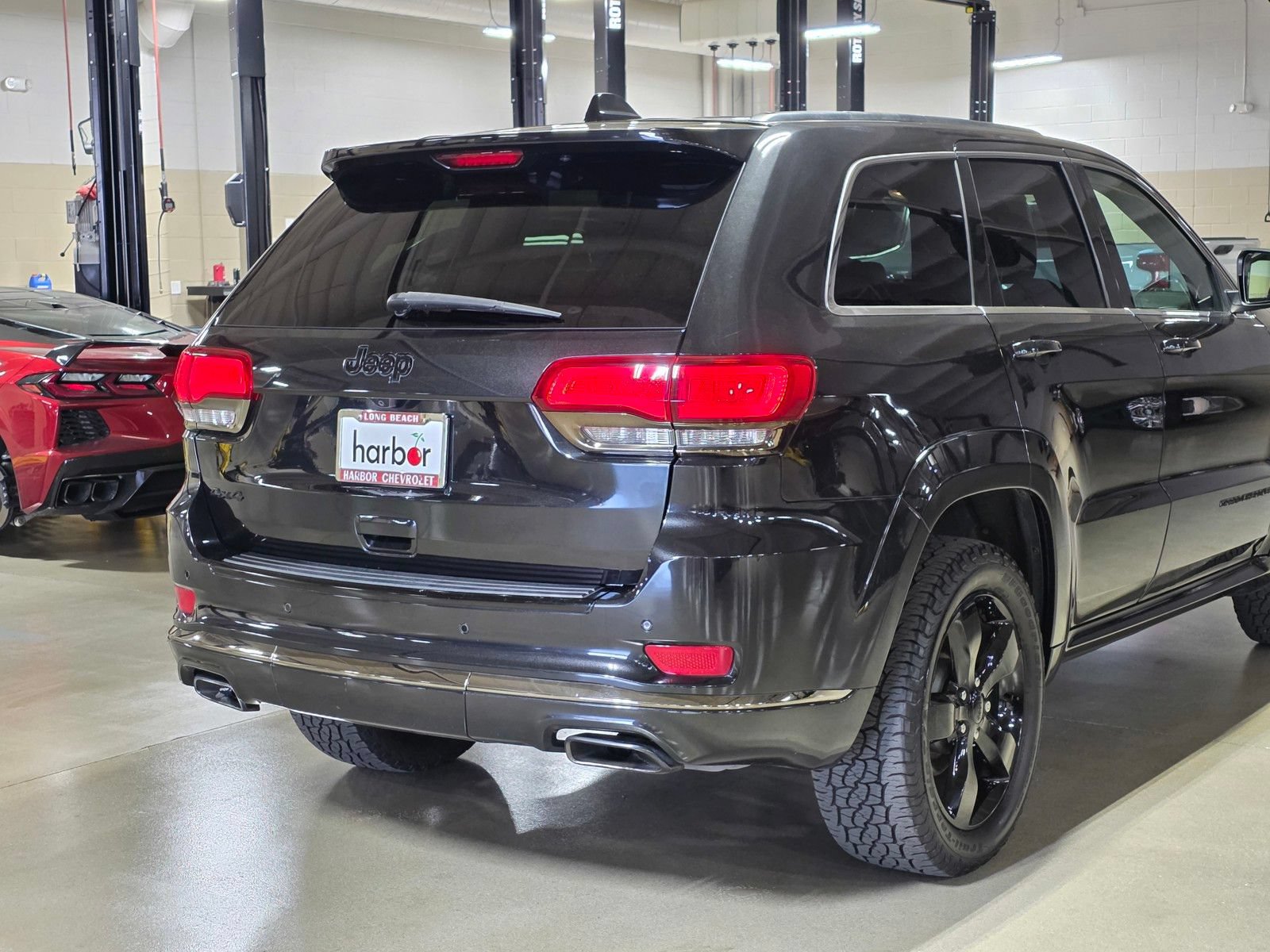 Used 2016 Jeep Grand Cherokee High Altitude AWD/4WD image 11