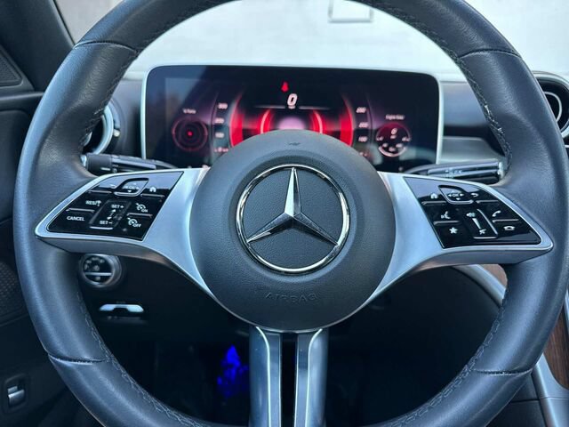 Used 2024 Mercedes-Benz C 300 4MATIC Sedan image 28