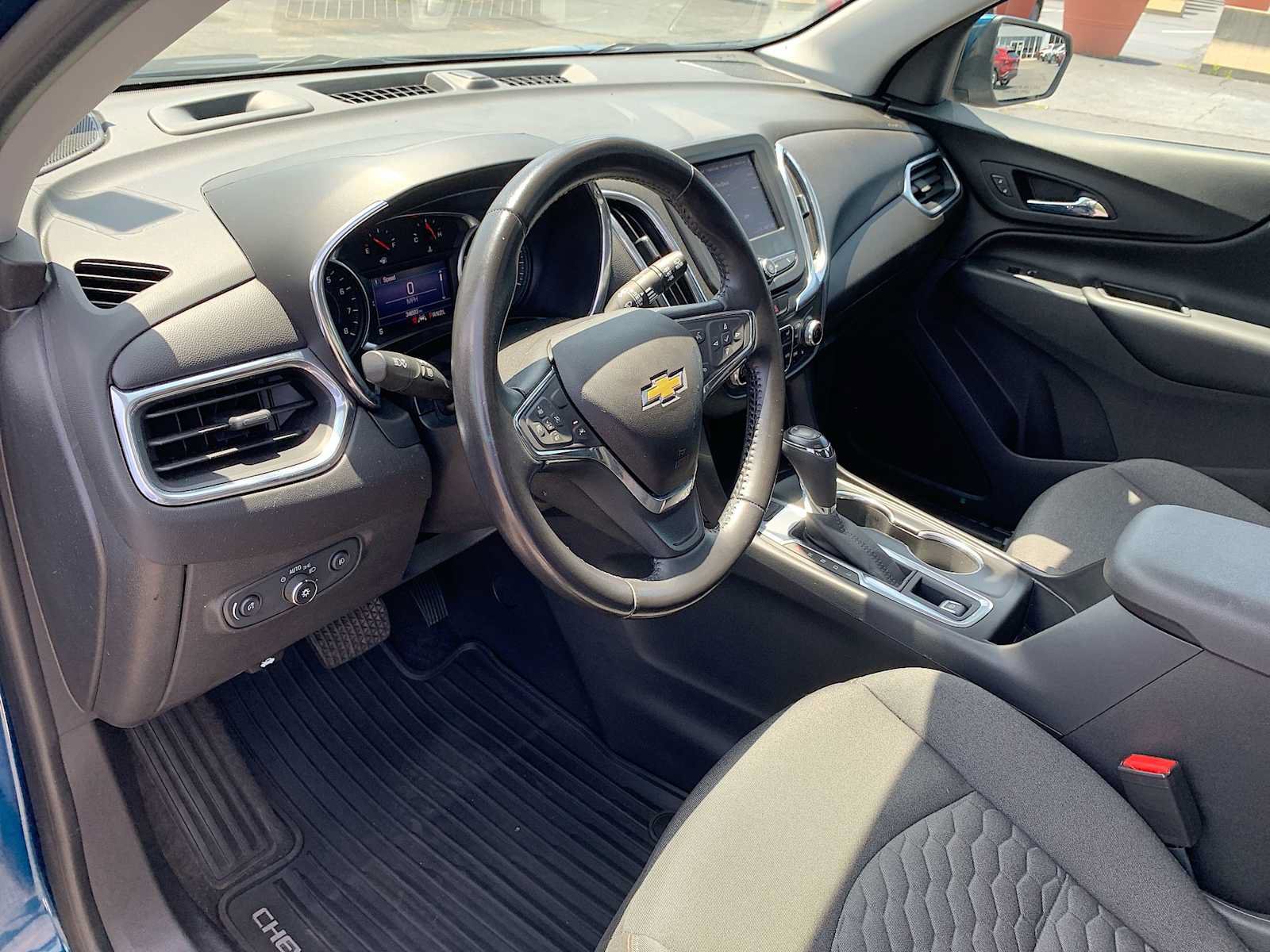 Certified 2020 Chevrolet Equinox LT AWD/4WD image 10