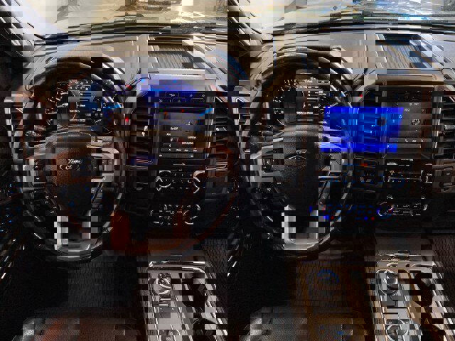 Used 2021 Ford Expedition Max XLT image 14