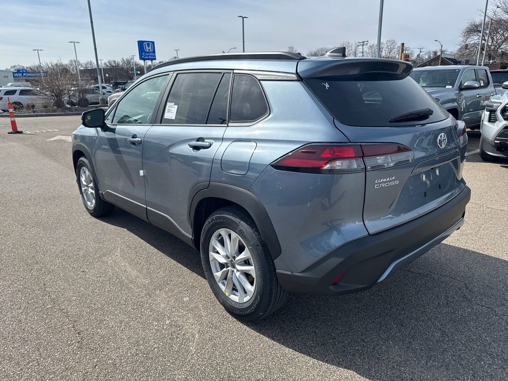 New 2026 Toyota Corolla Cross LE image 5