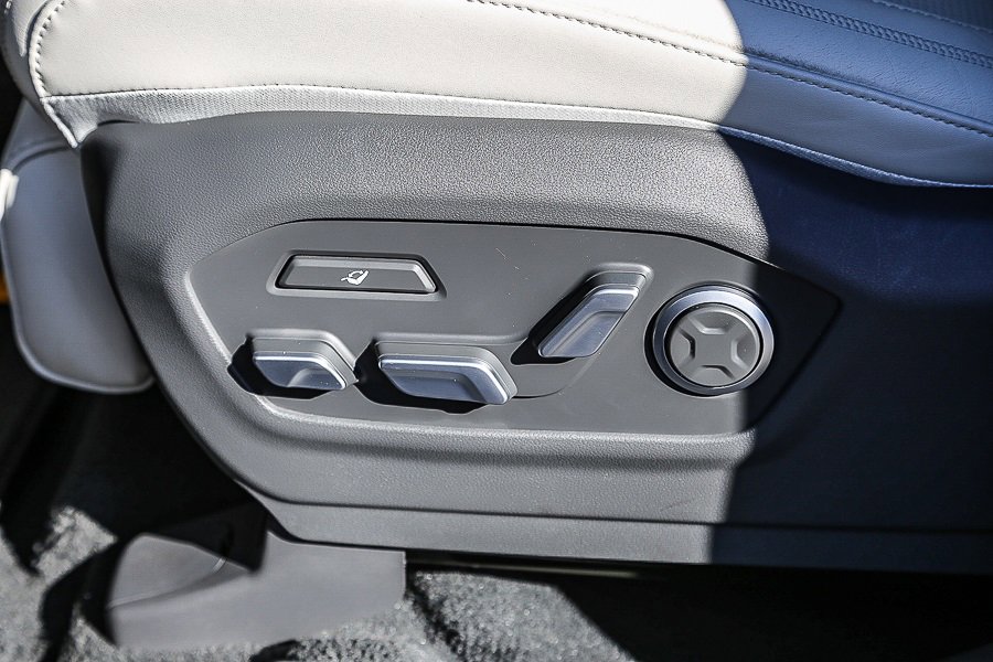 Used 2024 Hyundai Santa Fe Calligraphy image 22