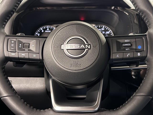 New 2025 Nissan Pathfinder SL image 19