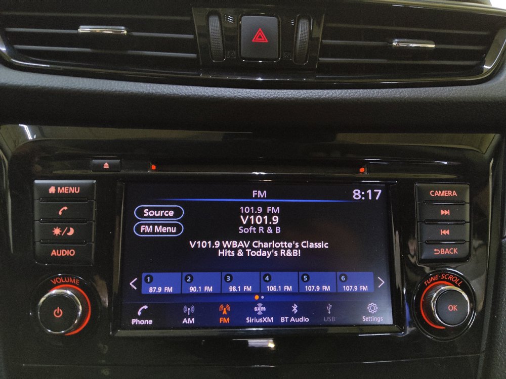 Used 2022 Nissan Rogue Sport S AWD/4WD image 25