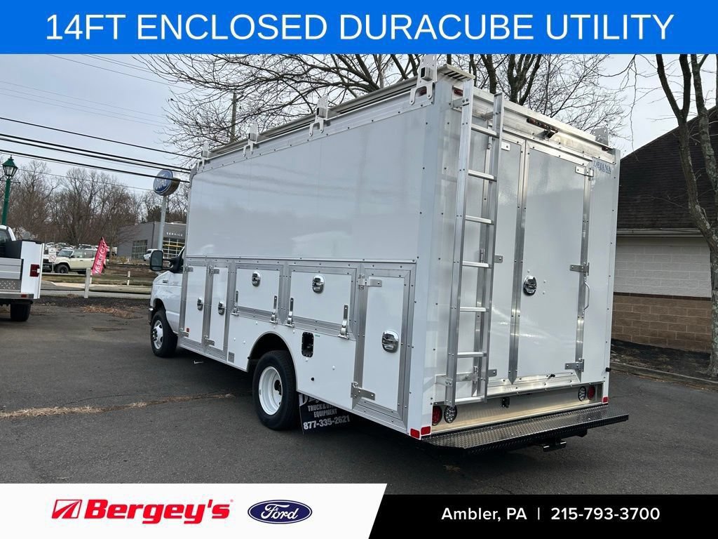New 2026 Ford E-450 and Econoline 450 Super Duty w/ Power Equipment Group RWD image 9