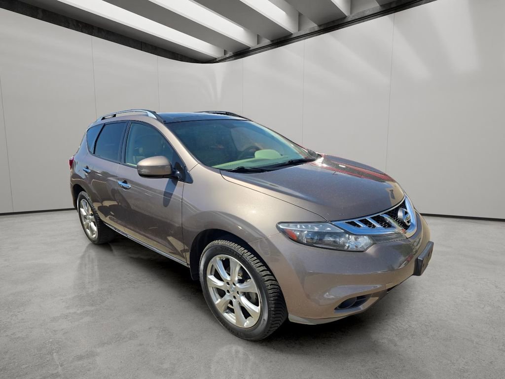 Used 2014 Nissan Murano LE w/ Platinum Edition Package AWD/4WD image 7