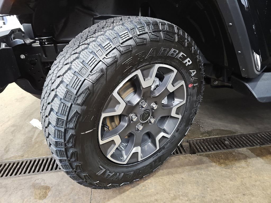New 2025 Jeep Wrangler Sahara w/ Safety Group image 30