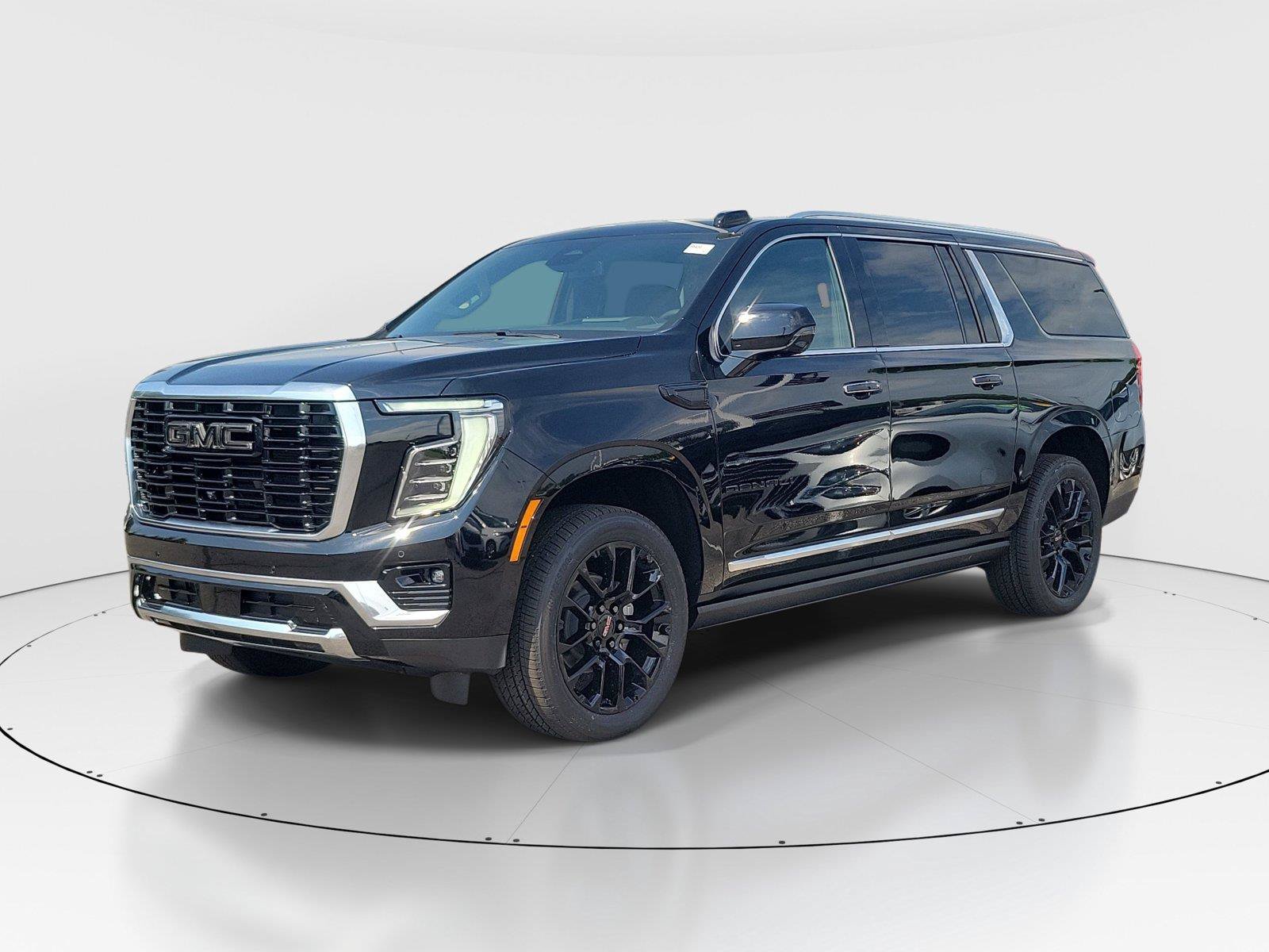 New 2026 GMC Yukon XL Denali AWD/4WD image 2
