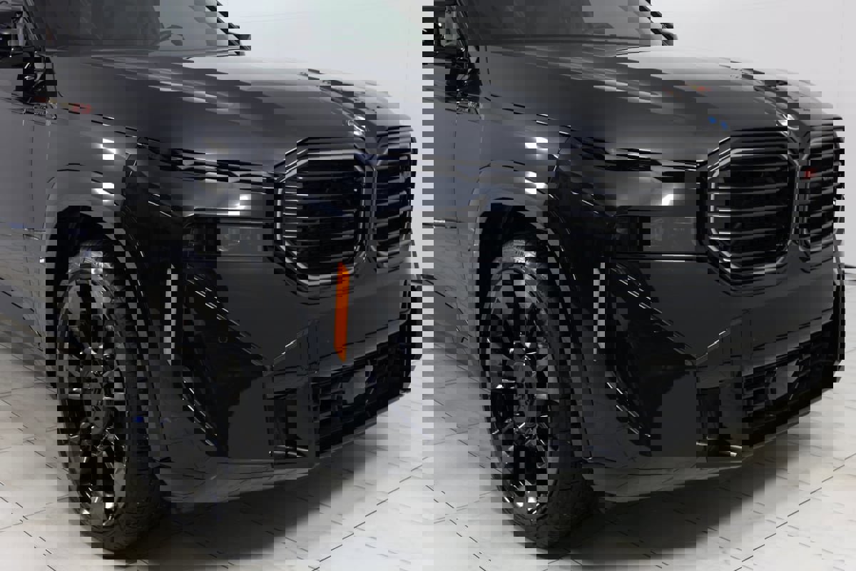 Used 2026 BMW XM Label Red image 39