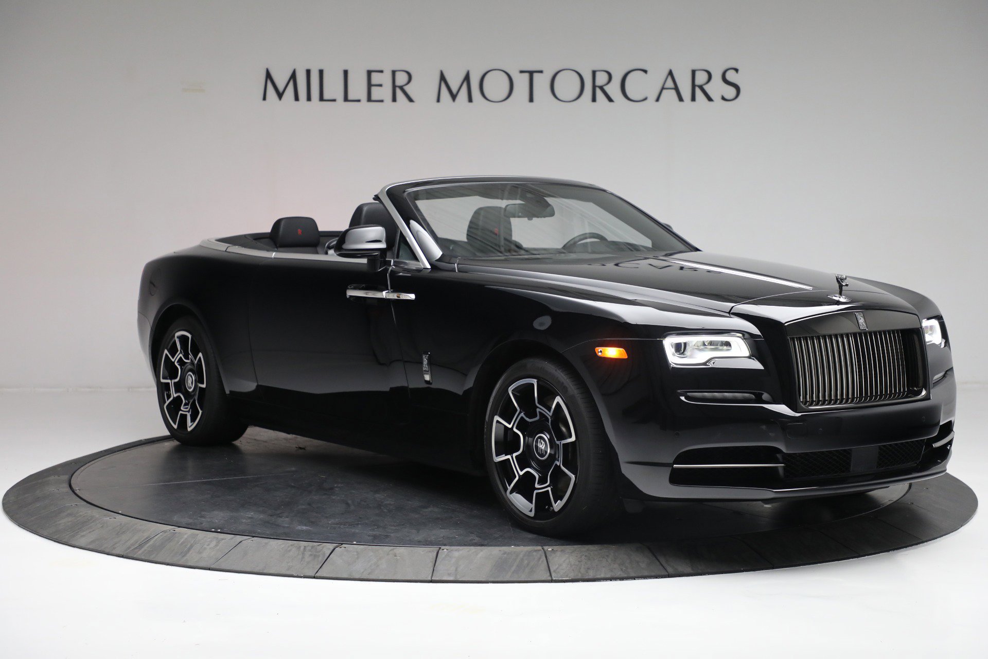Certified 2018 Rolls-Royce Dawn image 14