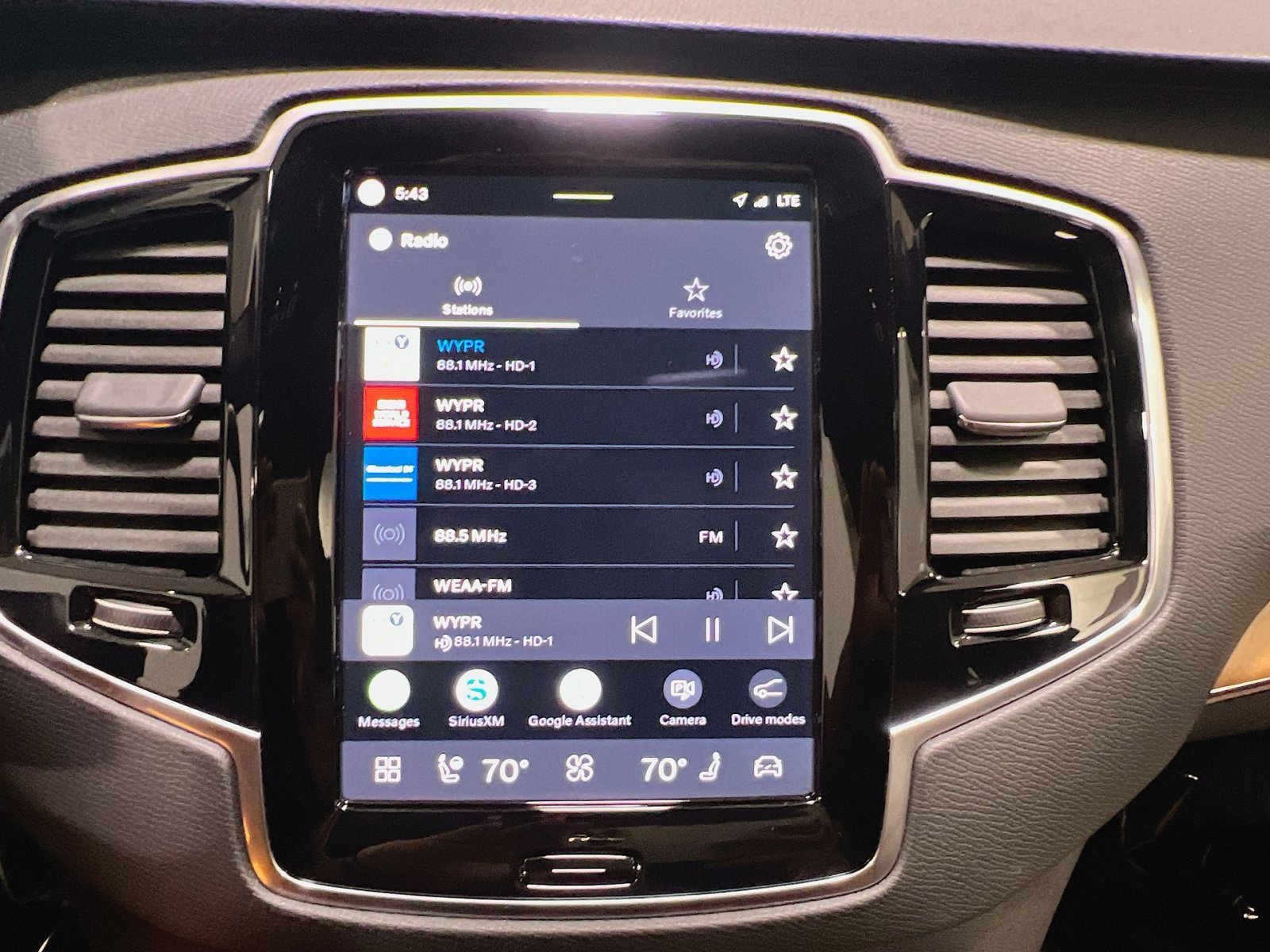 Certified 2023 Volvo XC90 B6 Plus w/ Protection Package Premier AWD/4WD image 18