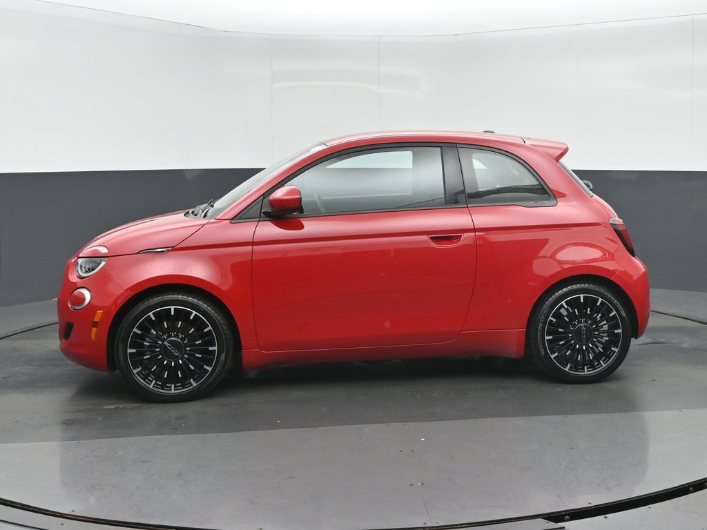 Used 2024 FIAT 500 e (RED) FWD image 6