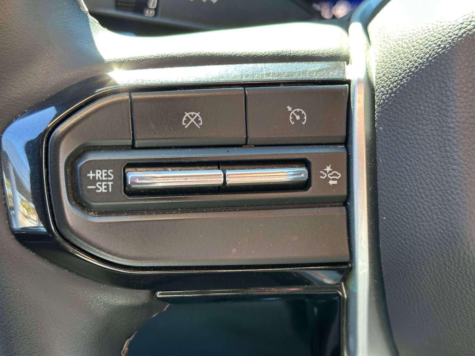 Certified 2024 Chevrolet Colorado LT w/ LT Convenience Package III image 19