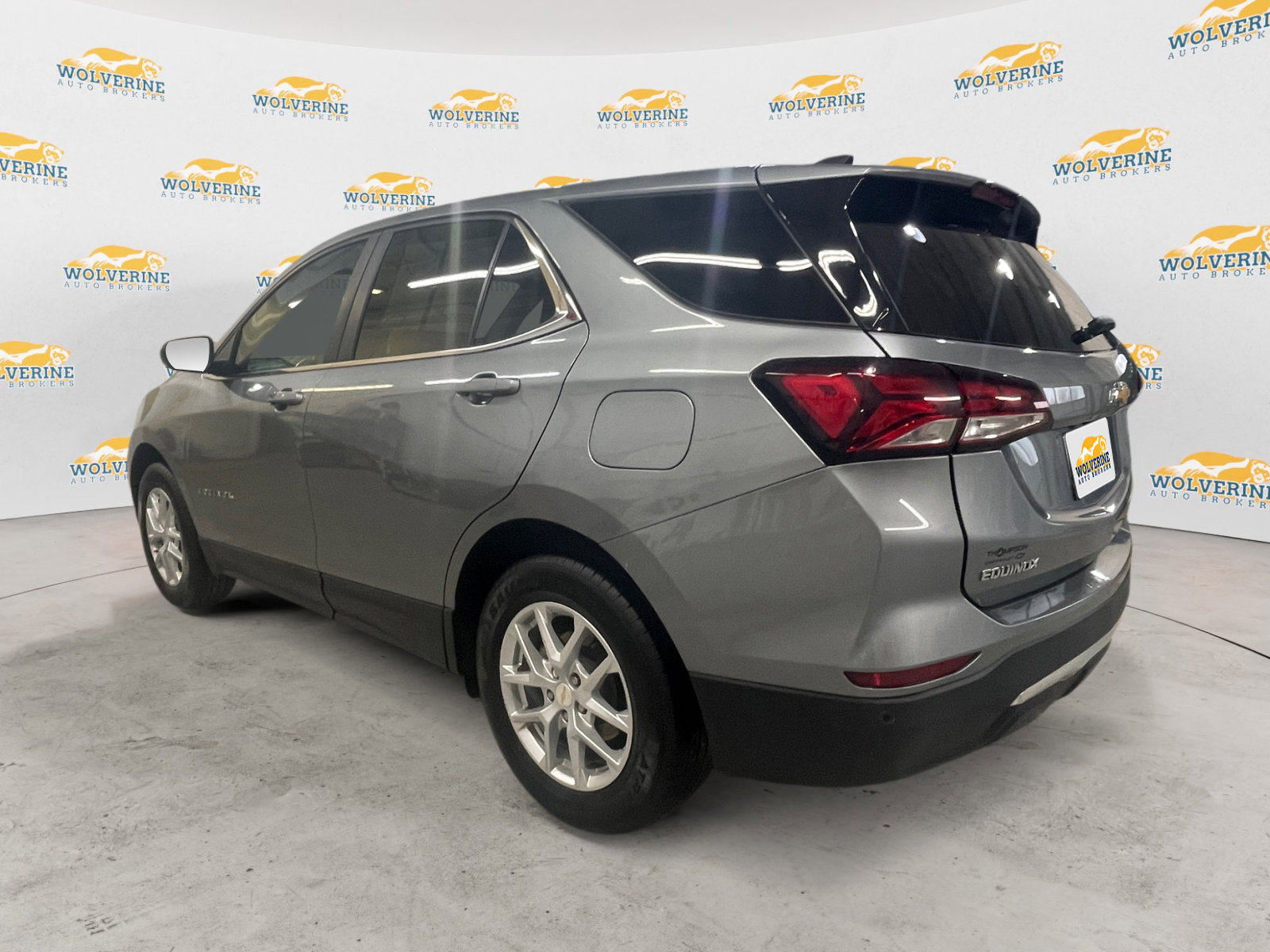 Used 2024 Chevrolet Equinox LT image 3