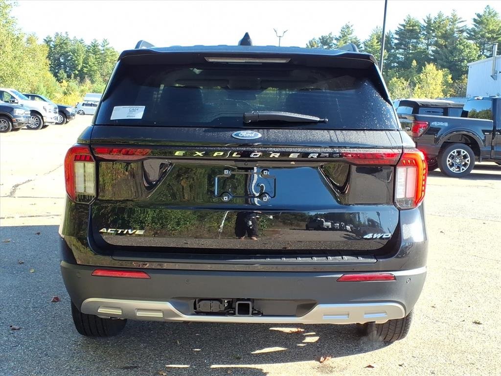 New 2025 Ford Explorer Active w/ Active Comfort Package image 6