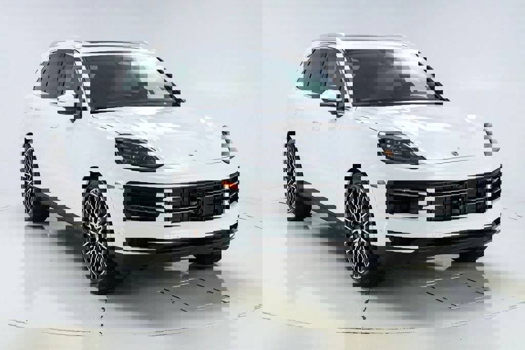 New 2026 Porsche Cayenne S image 26