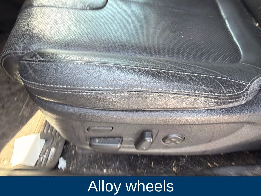 Used 2020 Hyundai Santa Fe Limited image 25