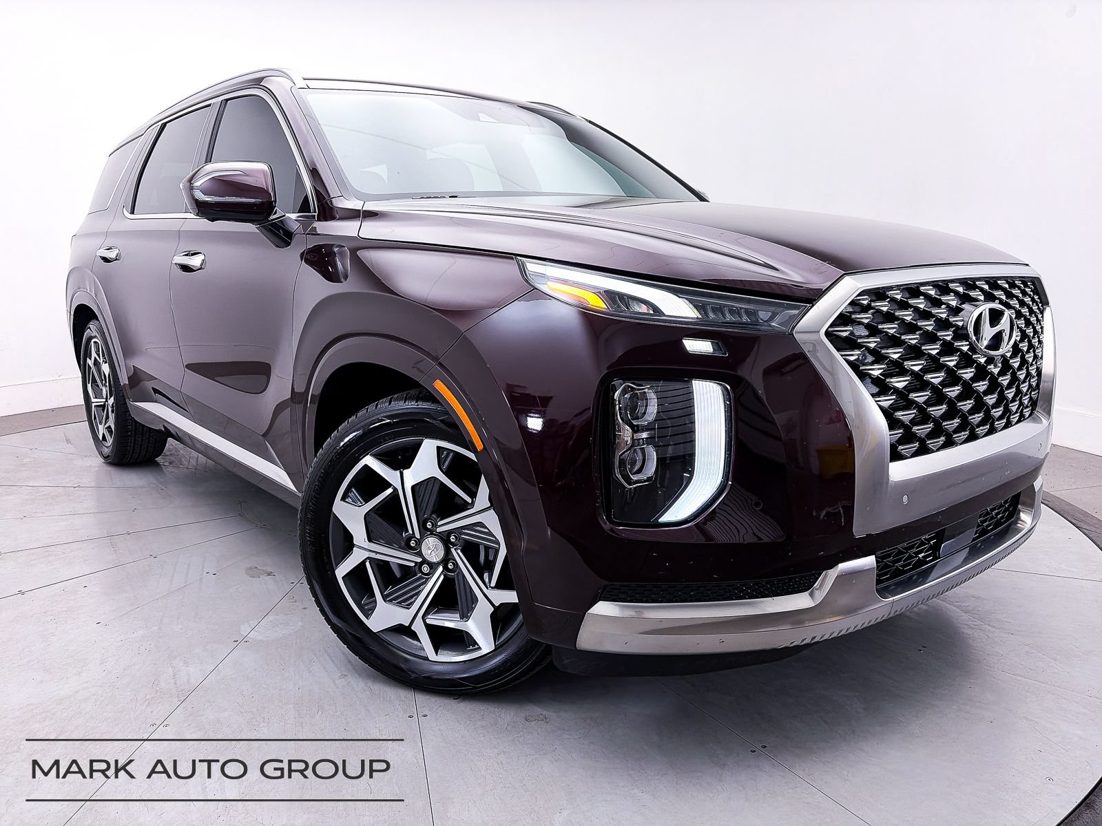 Used 2022 Hyundai Palisade Calligraphy FWD image 1