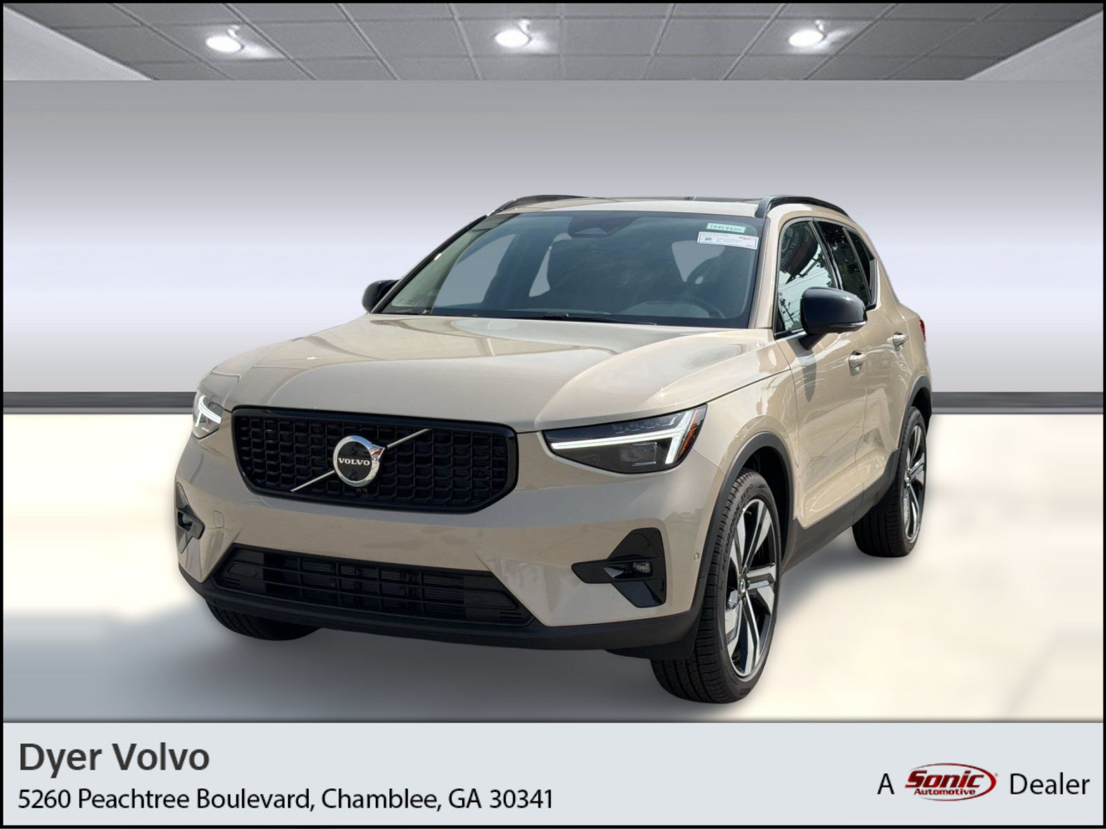 New 2026 Volvo XC40 B5 Ultra w/ Protection Package Premier