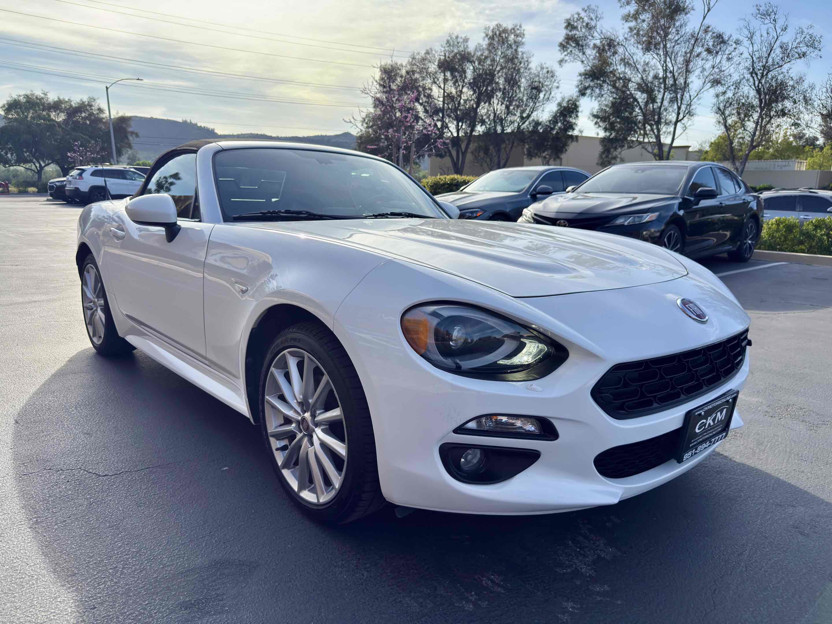 Used 2018 FIAT 124 Spider Lusso w/ Convenience Group image 8