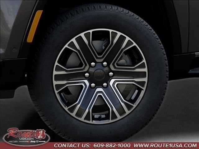 New 2026 Jeep Grand Wagoneer L 4WD w/ Premium Group I image 9
