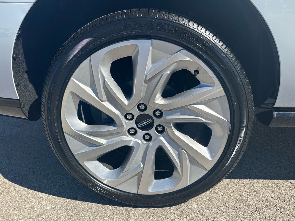 New 2025 Lincoln Navigator Reserve image 18